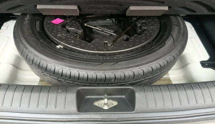 2018 Hyundai Creta SX AT 1.6 DIESEL, Diesel, Automatic, 55,976 km, tyre