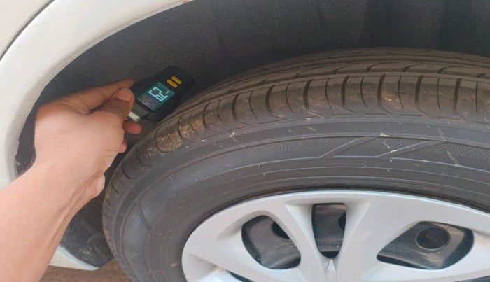 2021 Maruti Dzire VXI AMT, Petrol, Automatic, 1,36,555 km, tyre