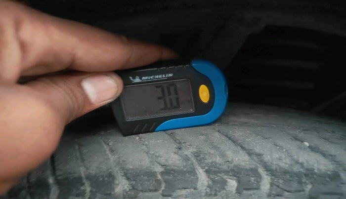 2021 Nissan MAGNITE XV TURBO, Petrol, Manual, 51,336 km, tyre