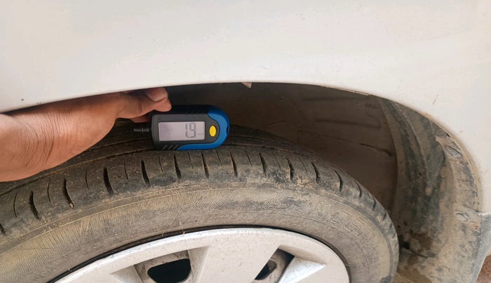 2011 Maruti Wagon R 1.0 LXI, Petrol, Manual, 94,171 km, tyre