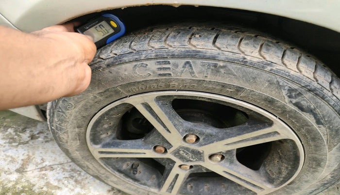 2013 Maruti Alto K10 VXI, Petrol, Manual, 82,066 km, tyre