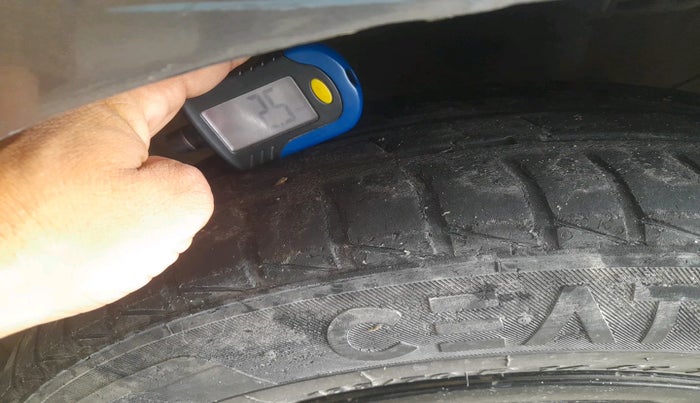 2019 Hyundai NEW SANTRO SPORTZ CNG, Petrol, Manual, 1,17,010 km, tyre