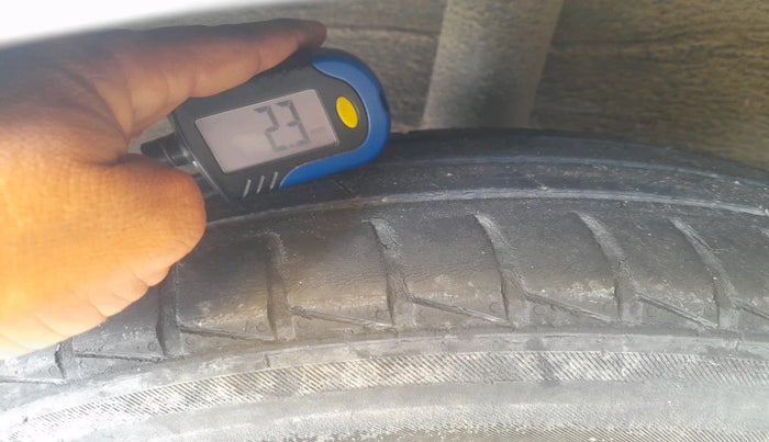 2019 Hyundai NEW SANTRO SPORTZ CNG, Petrol, Manual, 1,17,010 km, tyre