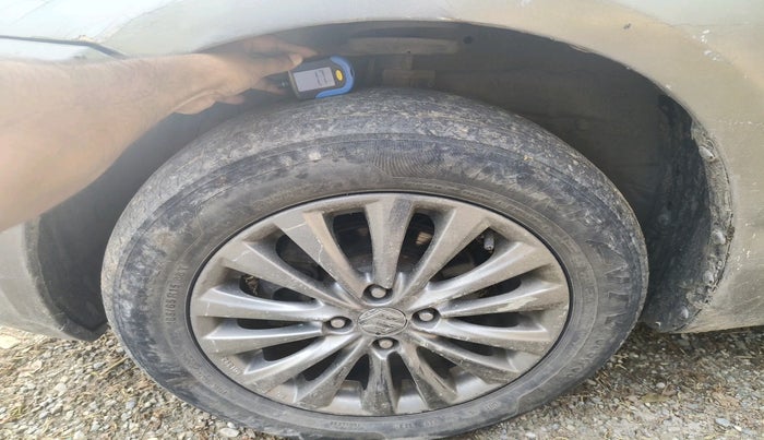 2014 Maruti Swift Dzire VDI, Diesel, Manual, 1,69,043 km, tyre