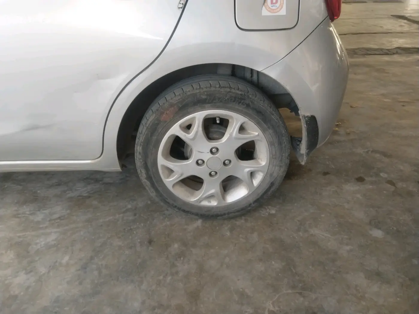 2013 Renault Pulse RXZ DIESEL, Diesel, Manual, 1,01,674 km, tyre