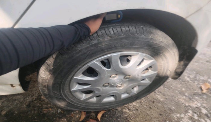 2010 Hyundai i20 MAGNA 1.2, Petrol, Manual, 48,000 km, tyre