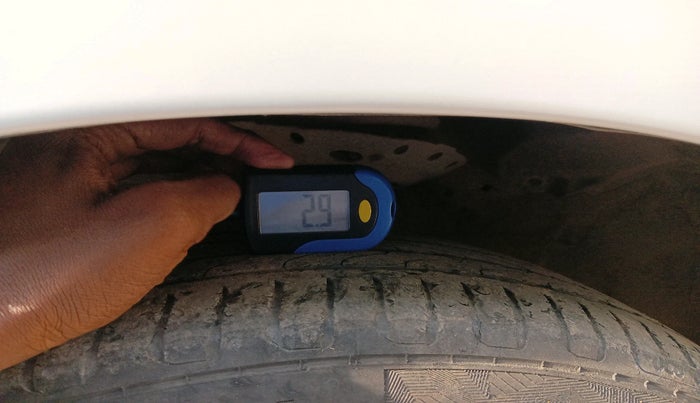 2019 Honda City 1.5L I-VTEC V MT, Petrol, Manual, 87,950 km, tyre