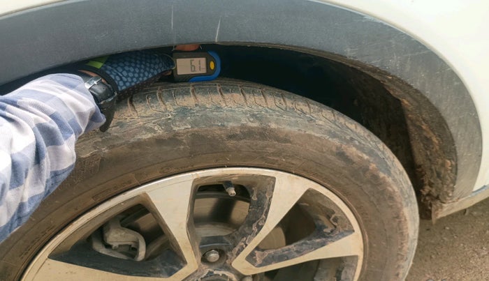 2020 Tata NEXON XZ PLUS DIESEL, Diesel, Manual, 1,07,892 km, tyre