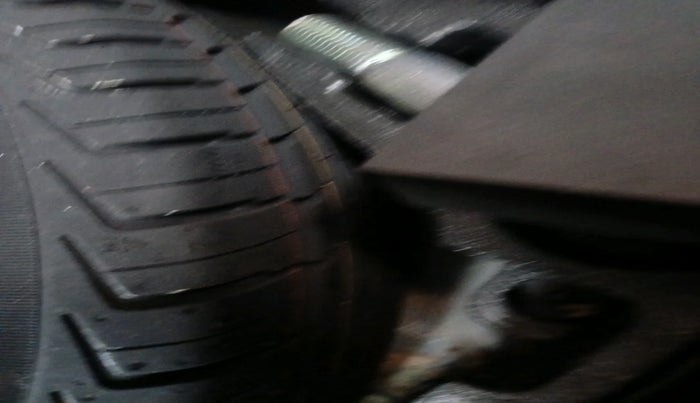 2022 Tata TIGOR XZ PLUS CNG, Petrol, Manual, 93,799 km, tyre