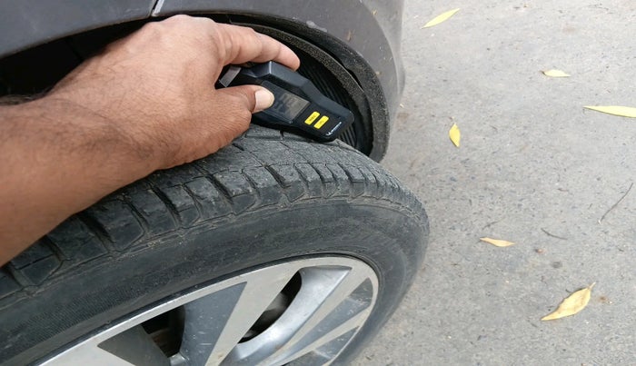 2014 Hyundai Verna FLUIDIC 1.6 VTVT SX, Petrol, Manual, 37,558 km, tyre