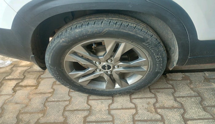 2023 KIA SELTOS HTE 1.5D IMT, Diesel, Manual, 51,105 km, tyre