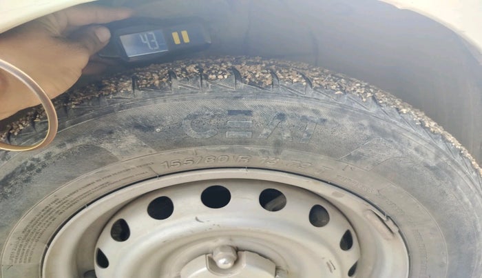 2019 Hyundai NEW SANTRO MAGNA CNG, Petrol, Manual, 39,378 km, tyre