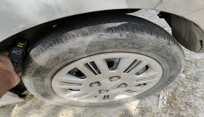 2010 Hyundai Santro Xing GLS, Petrol, Manual, 92,194 km, tyre