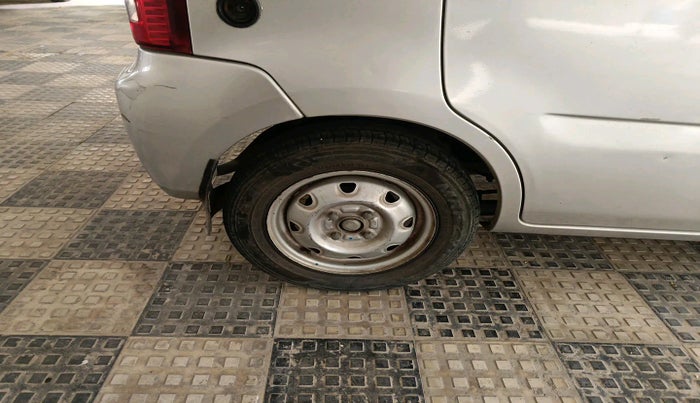 2010 Maruti Wagon R Duo DUO LXI LPG, Petrol, Manual, 86,789 km, tyre