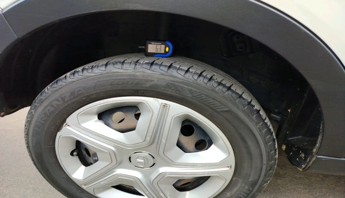 2021 Tata NEXON XZ PETROL, Petrol, Manual, 59,715 km, tyre