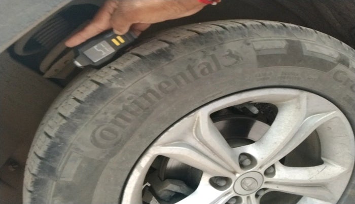 2019 Tata Harrier XZ 2.0L, Diesel, Manual, 1,07,218 km, tyre