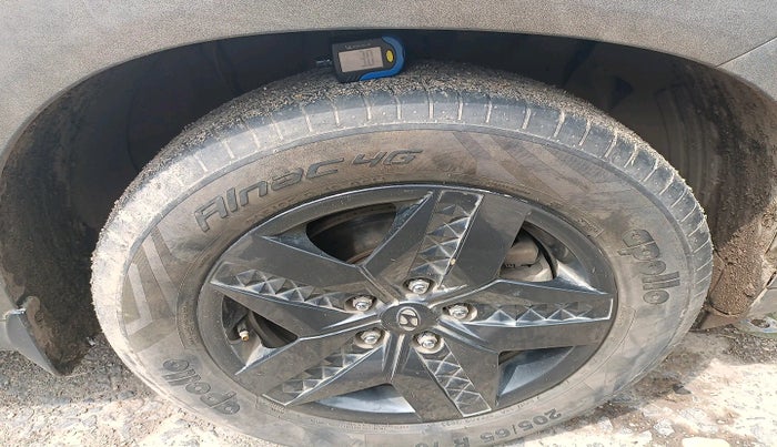 2023 Hyundai Creta S 1.5 PETROL, Petrol, Manual, 38,792 km, tyre