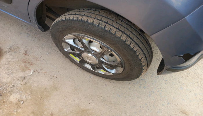 2018 Maruti Wagon R 1.0 LXI CNG (O), Petrol, Manual, 1,10,747 km, tyre