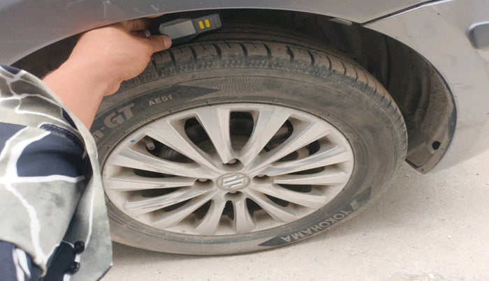 2015 Maruti Ciaz ZXI AT, Petrol, Automatic, 1,31,271 km, tyre