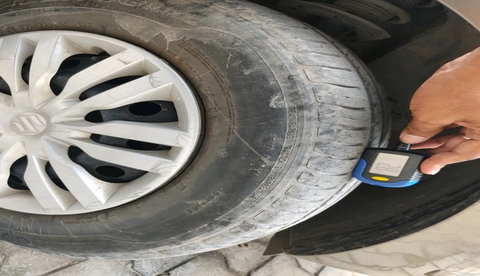 2019 Maruti Dzire VXI AMT, Petrol, Automatic, 41,218 km, tyre