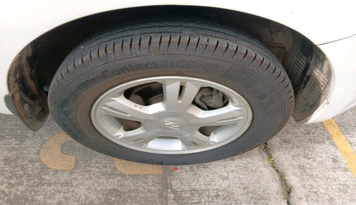 2011 Hyundai i20 SPORTZ 1.2, Petrol, Manual, 49,016 km, tyre