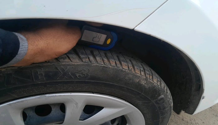 2020 Hyundai Grand i10 MAGNA 1.2 KAPPA VTVT, Petrol, Manual, 8,631 km, tyre