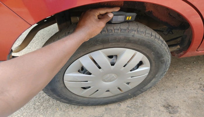 2019 Maruti Alto 800 VXI, Petrol, Manual, 45,221 km, tyre