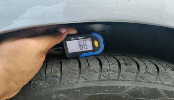 2018 Hyundai NEW SANTRO ASTA MT, Petrol, Manual, 76,339 km, tyre
