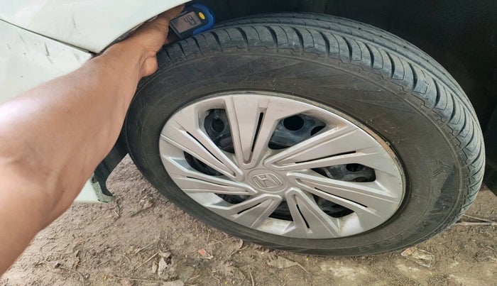 2017 Honda City 1.5L I-VTEC SV, Petrol, Manual, 80,908 km, tyre