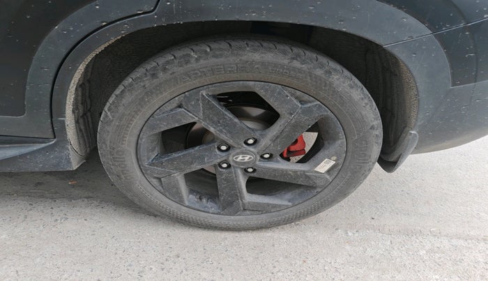 2024 Hyundai ALCAZAR  Signature (O) AE 7Str Diesel AT, Diesel, Automatic, 31,890 km, tyre