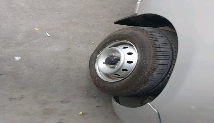 2012 Maruti Alto LXI, Petrol, Manual, 70,708 km, tyre