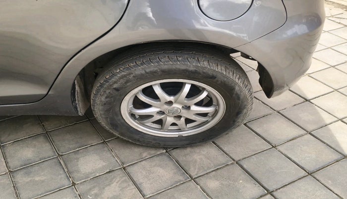 2016 Maruti Swift VDI, Diesel, Manual, 78,310 km, tyre