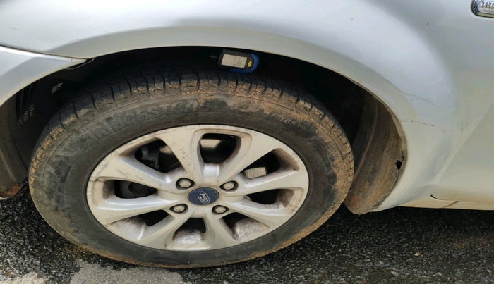 2012 Ford Classic 1.4 TITANIUM DIESEL, Diesel, Manual, 1,24,343 km, tyre