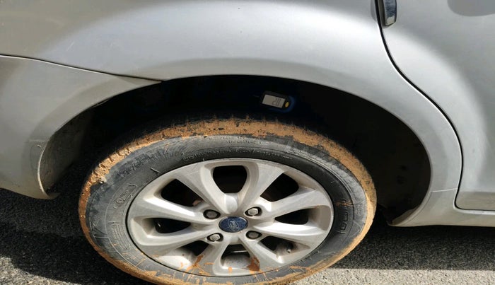 2012 Ford Classic 1.4 TITANIUM DIESEL, Diesel, Manual, 1,24,343 km, tyre