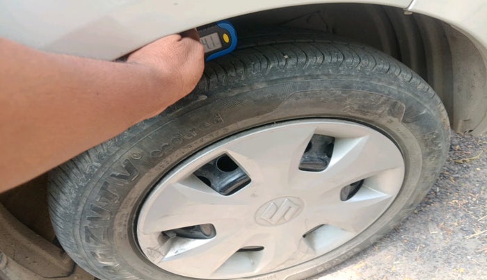 2024 Maruti New Wagon-R VXI CNG 1.0, Petrol, Manual, 27,928 km, tyre