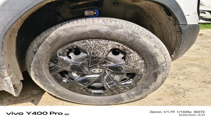 2024 Tata PUNCH PURE MT, Petrol, Manual, 17,258 km, tyre