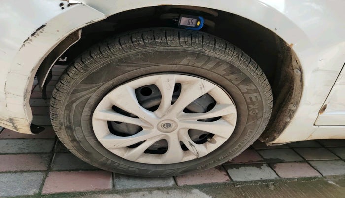2010 Maruti Swift VDI, Diesel, Manual, 2,18,648 km, tyre