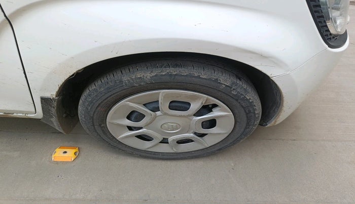 2018 Maruti IGNIS DELTA 1.2 AMT, Petrol, Automatic, 39,523 km, tyre