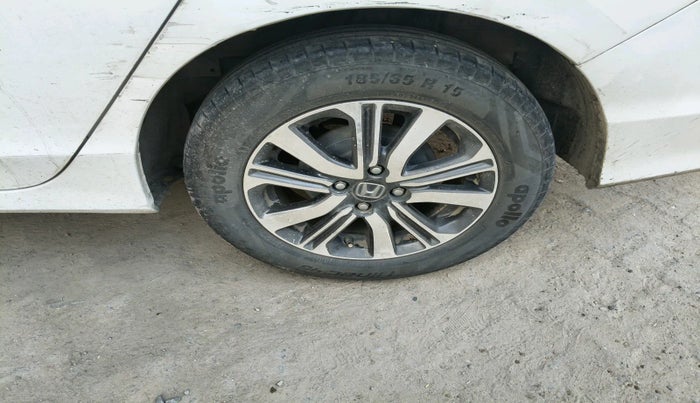 2021 Honda City 1.5L I-VTEC V MT 4TH GEN, Petrol, Manual, 1,30,467 km, tyre