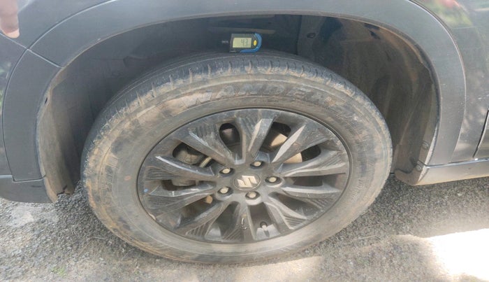 2022 Maruti Vitara Brezza ZXI PLUS DUAL TONE, Petrol, Manual, 28,576 km, tyre