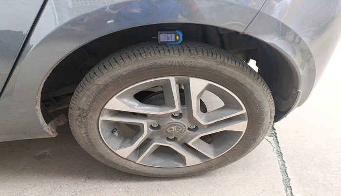 2023 Tata Tiago XZ PLUS PETROL, Petrol, Manual, 7,986 km, tyre