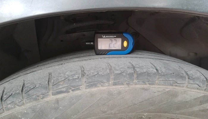 2021 Maruti S Cross ZETA 1.5, Petrol, Manual, 55,218 km, tyre