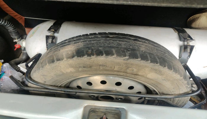 2022 Maruti New Wagon-R LXI CNG 1.0, Petrol, Manual, 97,141 km, tyre