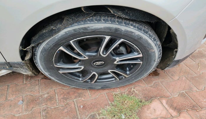 2018 Mahindra MARAZZO M8 7 STR, Diesel, Manual, 1,05,832 km, tyre