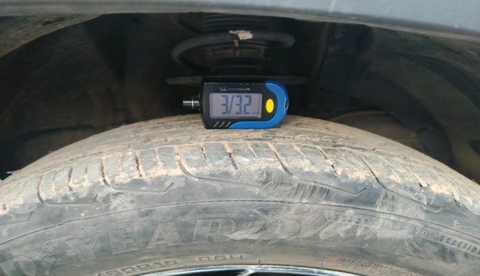 2024 Maruti FRONX SIGMA CNG 1.2 MT, Petrol, Manual, 29,828 km, tyre