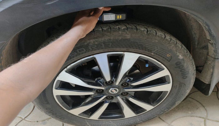 2019 Nissan Kicks XV PREMIUM O DUAL TONE DIESEL, Diesel, Manual, 82,113 km, tyre