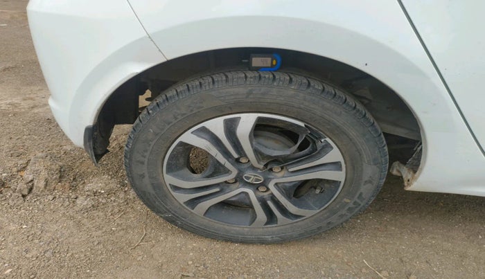 2019 Tata Tiago XZ PETROL, Petrol, Manual, 66,921 km, tyre
