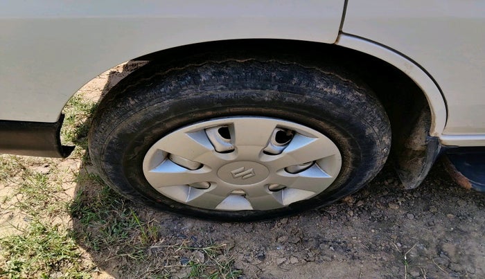 2020 Maruti Eeco 5 STR WITH A/C+HTR, Petrol, Manual, 26,407 km, tyre