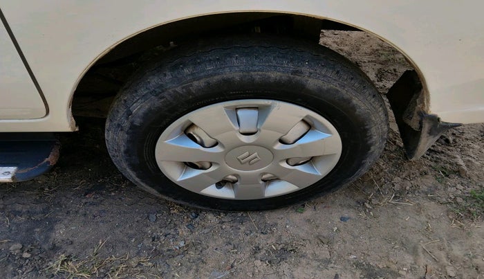 2020 Maruti Eeco 5 STR WITH A/C+HTR, Petrol, Manual, 26,407 km, tyre