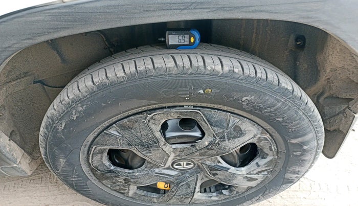 2022 Tata PUNCH PURE MT, Petrol, Manual, 49,106 km, tyre